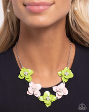 Load image into Gallery viewer, Paparazzi Pastel Pizzazz - Green Necklace
