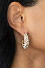 Load image into Gallery viewer, Glamorously Glimmering - Earrings
