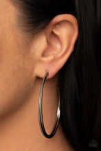 Load image into Gallery viewer, Monochromatic Curves - Black Earrings
