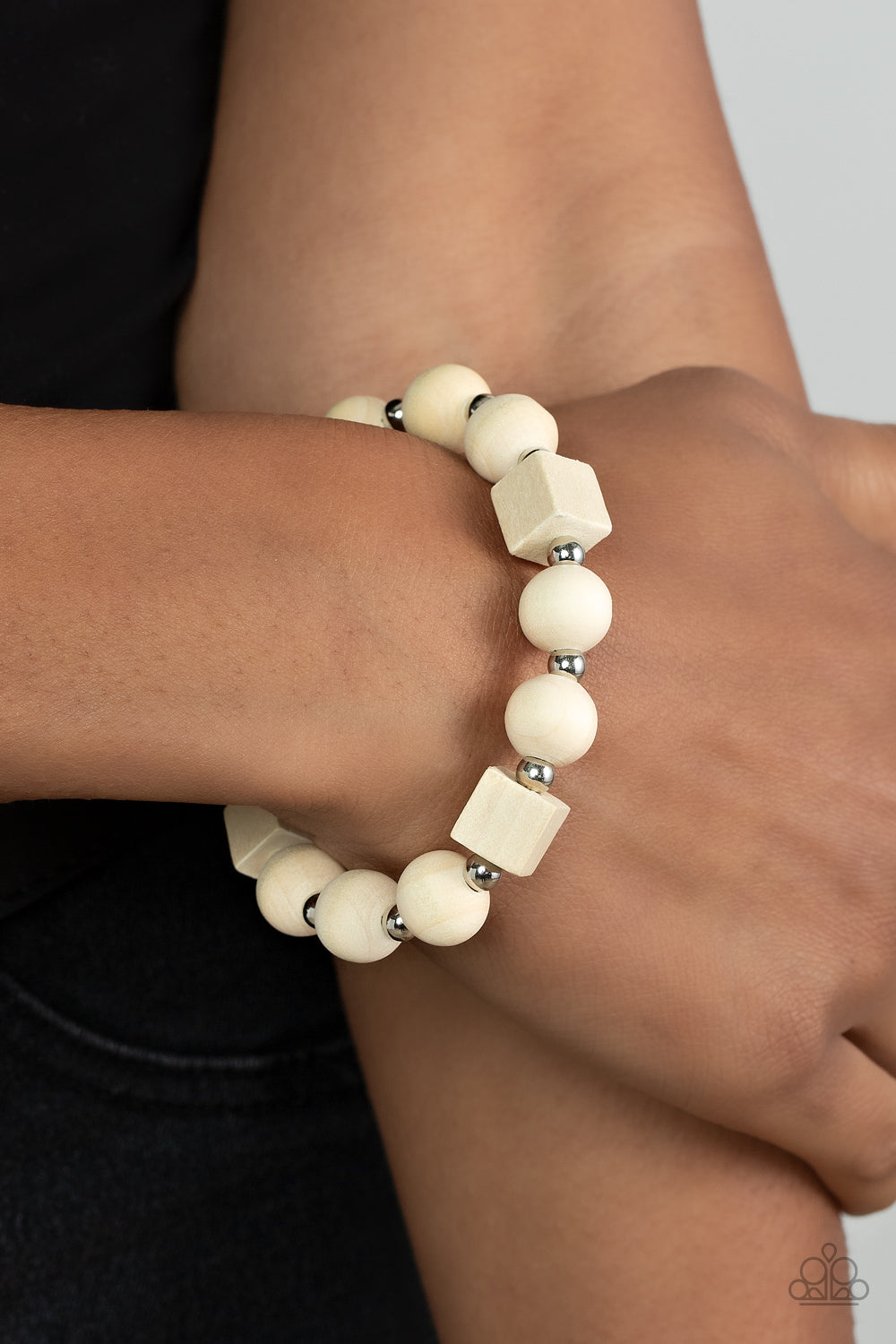 Paparazzi Timber Trendsetter - White Bracelet