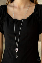 Load image into Gallery viewer, Unlock Your Heart - Pink Necklace
